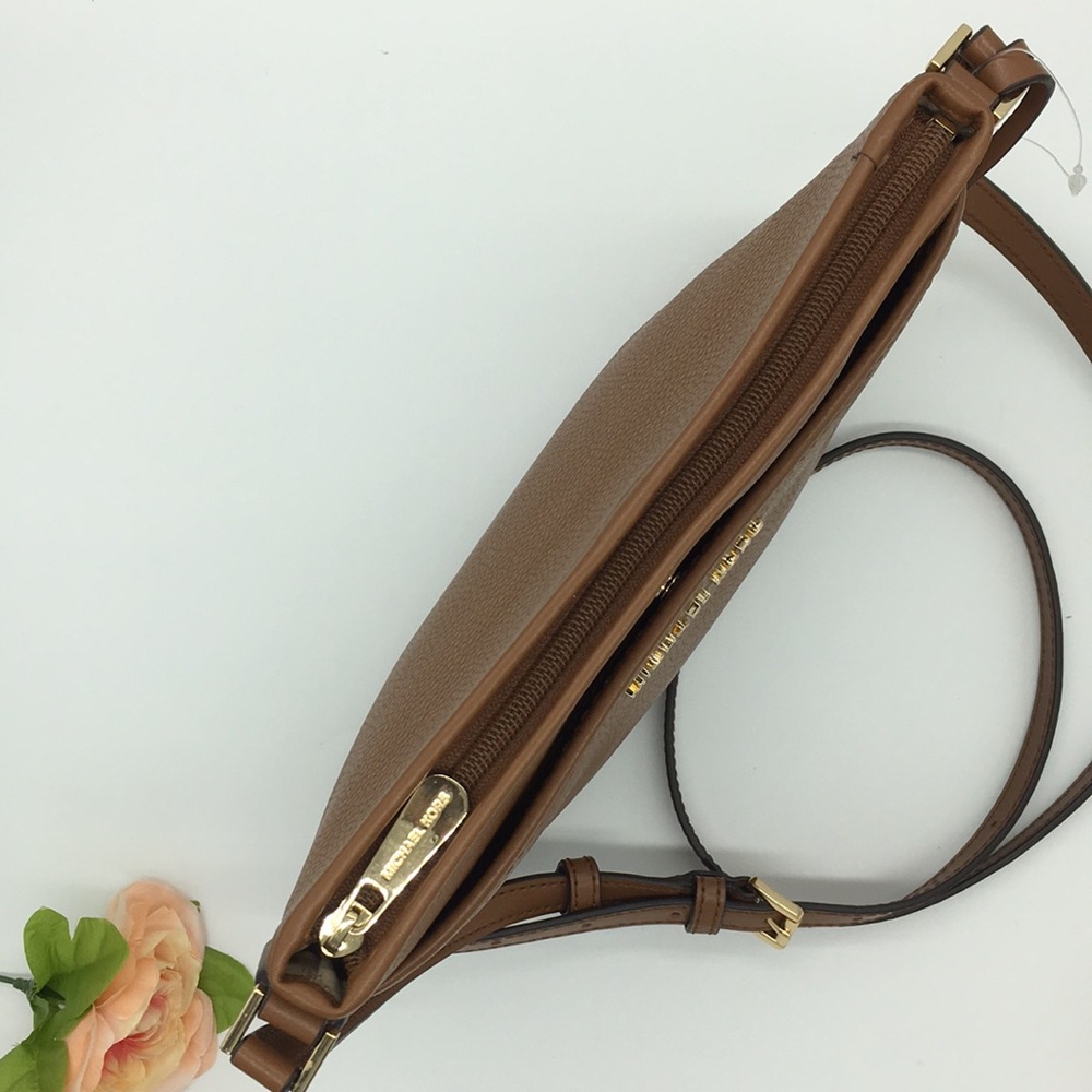 MICHAEL KORS BEDFORD SM NS CROSSBODY LUGGAGE - Picture 3 of 8